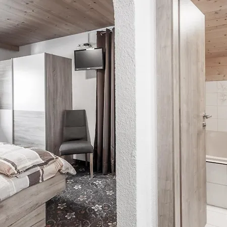 Gaesteheim Schmiedhof בית הארחה